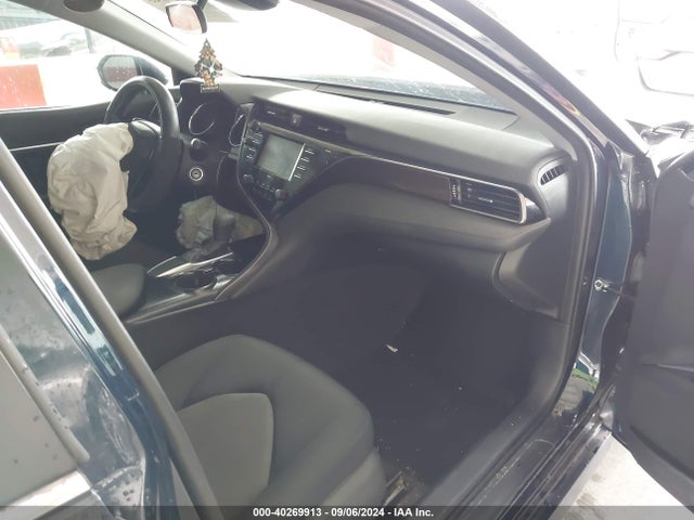 Toyota CAMRY LE 2020 4T1C11AK7LU896984 Image 5