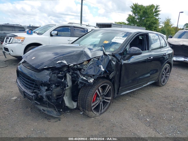 2013 PORSCHE CAYENNE WP1AD2A20DLA72730 Photo 1