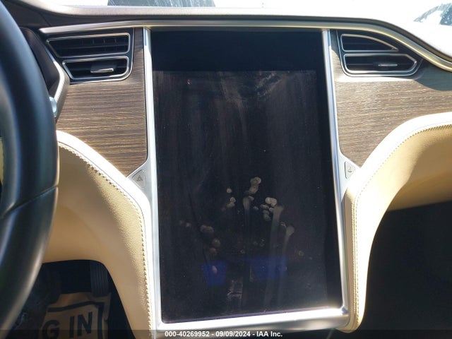 Tesla Model S 60/70/75/85 2016 5YJSA1E13GF175867 Image 18