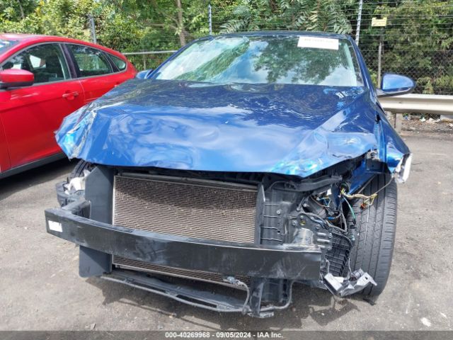 5NPD84LF3JH229407 Hyundai ELANTRA SEL