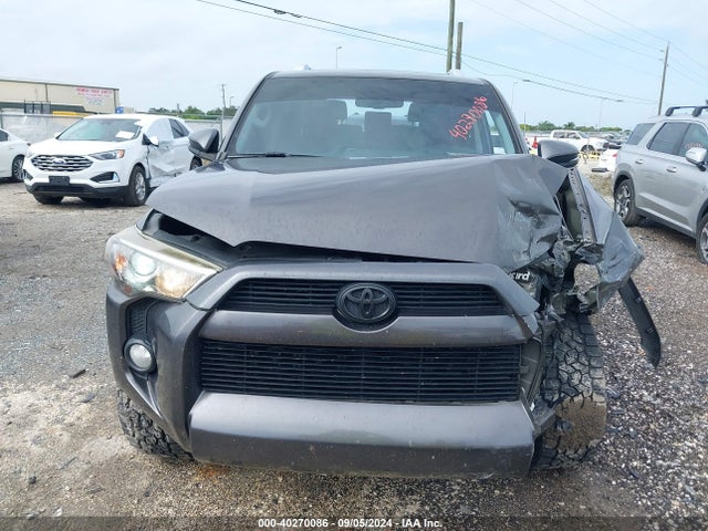 Toyota 4runner Sr5 Premium 2018 JTEBU5JR4J5511203 Image 12