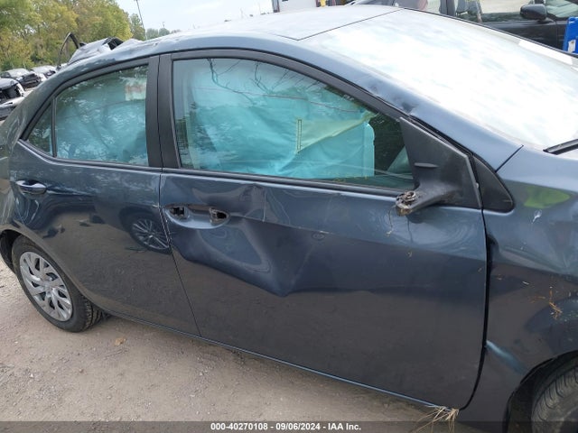 Toyota COROLLA LE 2018 2T1BURHE0JC977762 Image 13