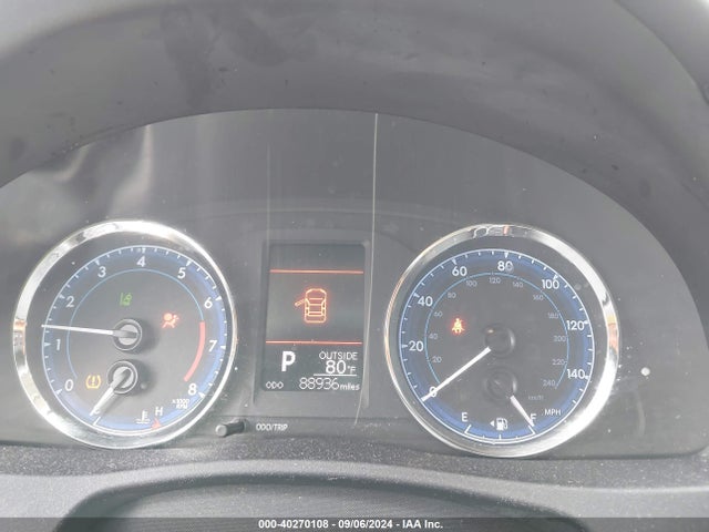 Toyota COROLLA LE 2018 2T1BURHE0JC977762 Image 7