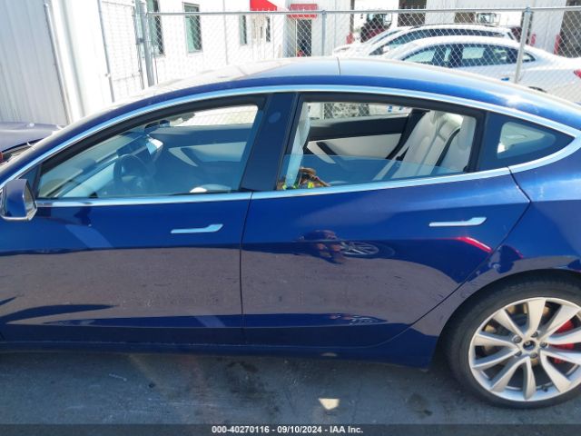 5YJ3E1EAXJF178233 Tesla Model 3 Long Range/mid Range