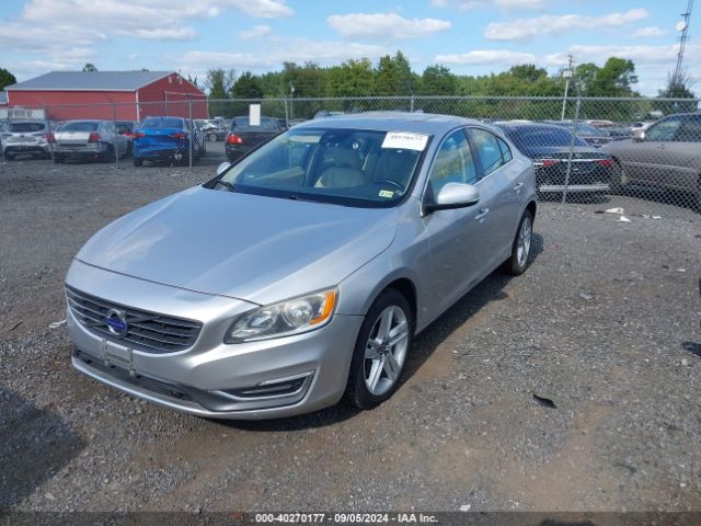 YV1612TK5F1357428 Volvo S60 T5 Premier
