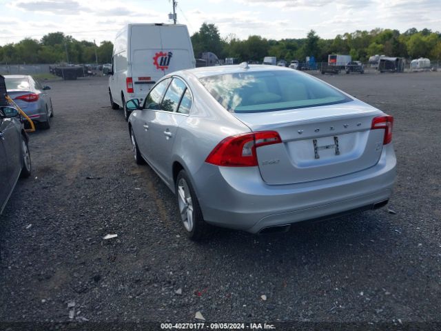 YV1612TK5F1357428 Volvo S60 T5 Premier