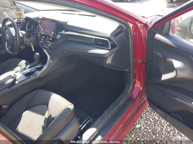 Toyota CAMRY LE 2022 4T1C11AK2NU689003 Image 5