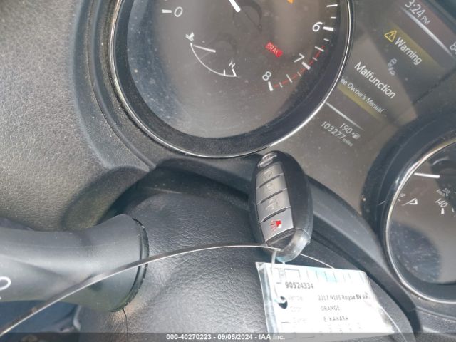 JN8AT2MV4HW018477 Nissan ROGUE SV