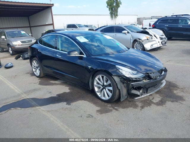 2019 TESLA MODEL 3 5YJ3E1EB0KF453439 Photo 0