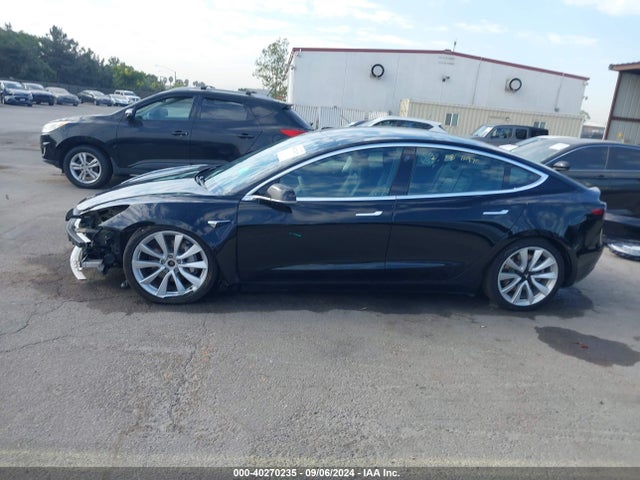 Tesla Model 3 Long Range/performance 2019 5YJ3E1EB0KF453439 Image 15