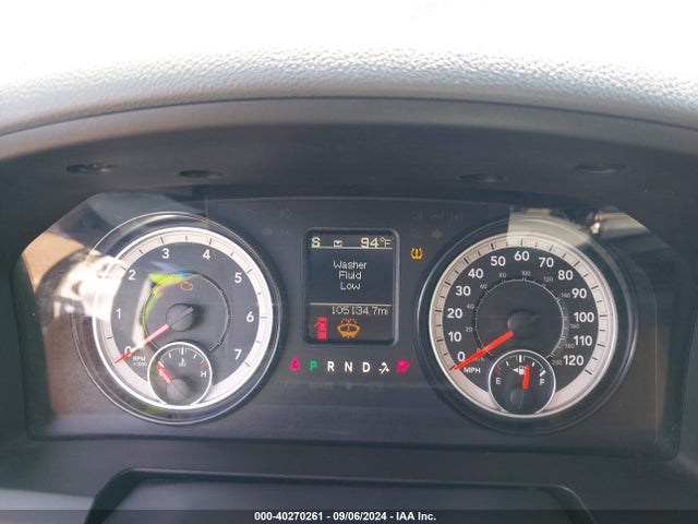 1C6RR7ST6KS599725 RAM 1500 Classic Tradesman  4x4 6'4 Box