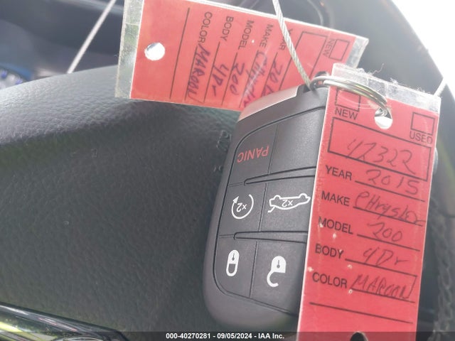Chrysler 200 S 2015 1C3CCCDG8FN543724 Image 11