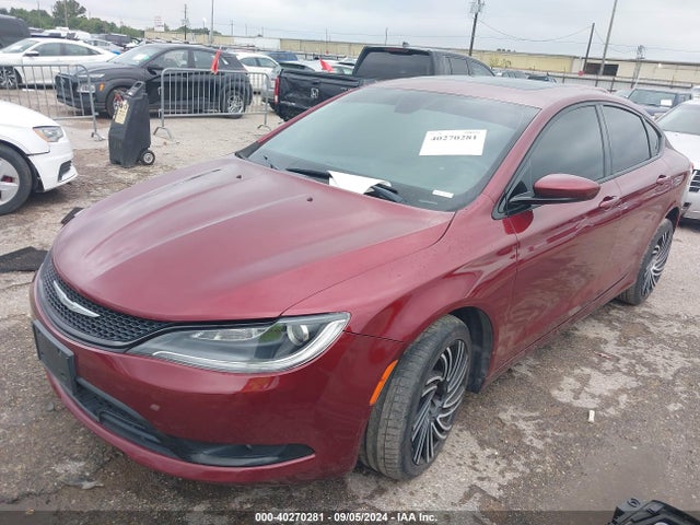 Chrysler 200 S 2015 1C3CCCDG8FN543724 Image 2