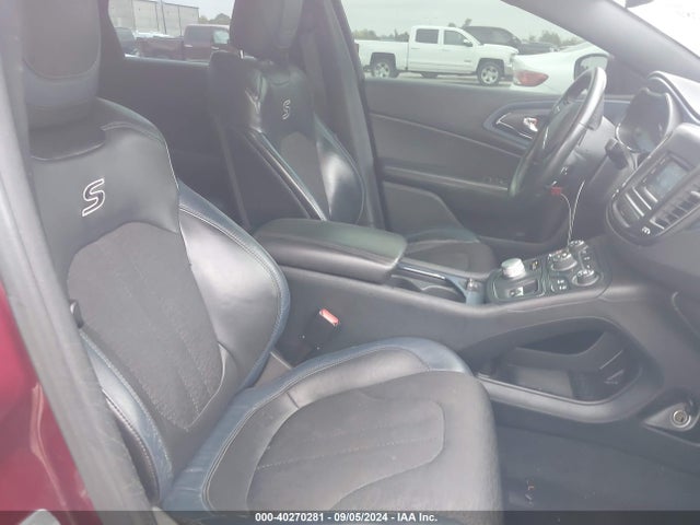 Chrysler 200 S 2015 1C3CCCDG8FN543724 Image 5