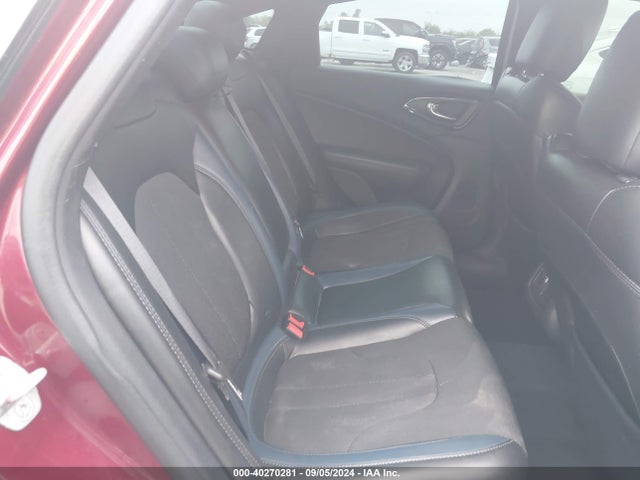 Chrysler 200 S 2015 1C3CCCDG8FN543724 Image 8