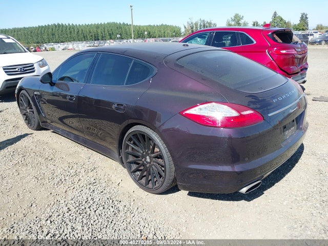2013 PORSCHE PANAMERA WP0AA2A73DL010549 Photo 2