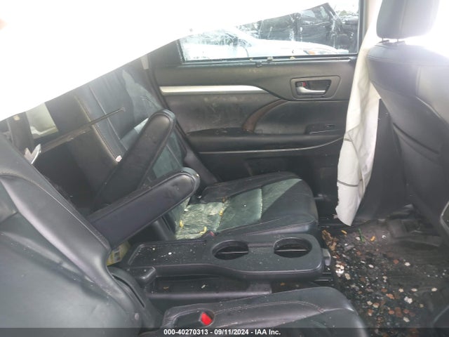 Toyota Highlander Xle V6 2015 5TDKKRFH2FS118447 Image 8