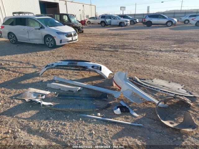 KNALB4J15J5119914 KIA Cadenza Premium