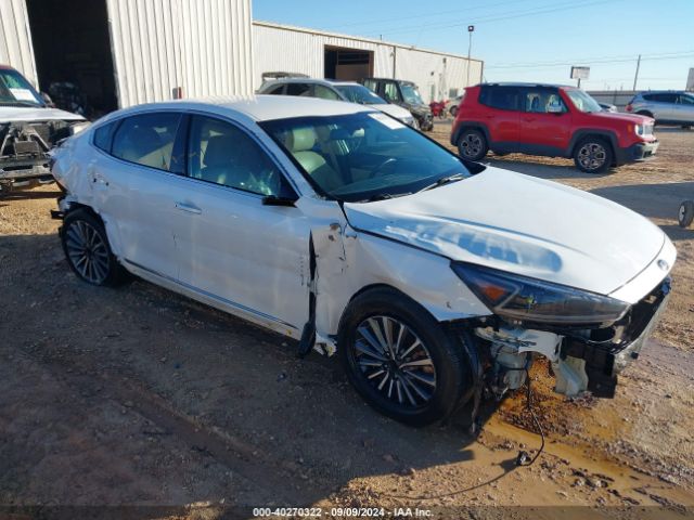 KNALB4J15J5119914 KIA Cadenza Premium