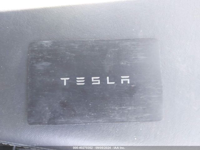 5YJ3E1EA5JF172047 Tesla Model 3 Long Range/mid Range