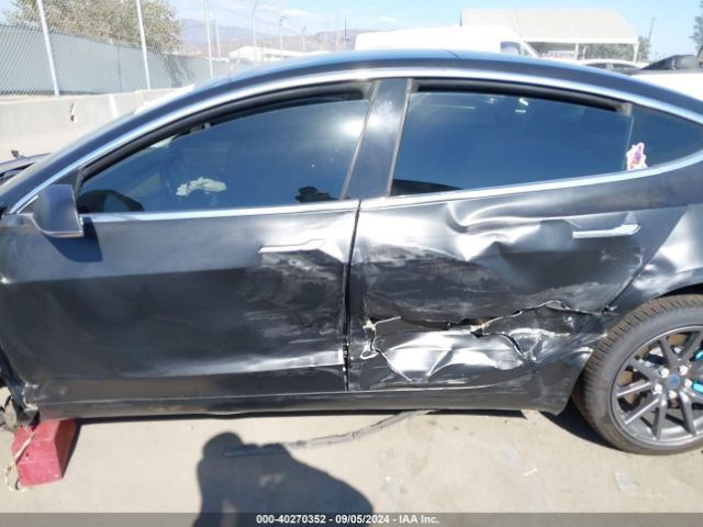 5YJ3E1EA5JF172047 Tesla Model 3 Long Range/mid Range