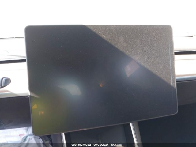 5YJ3E1EA5JF172047 Tesla Model 3 Long Range/mid Range
