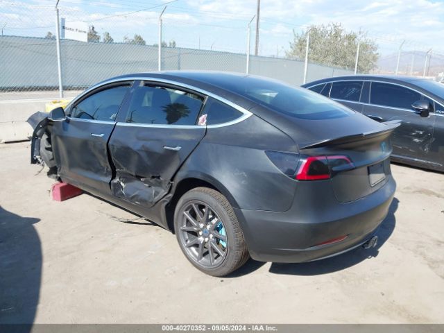 5YJ3E1EA5JF172047 Tesla Model 3 Long Range/mid Range