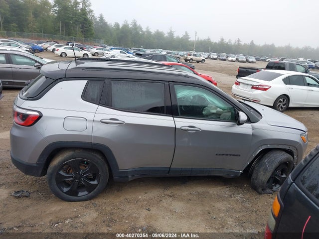 3C4NJDBB9KT683072 Jeep Compass Altitude 4x4