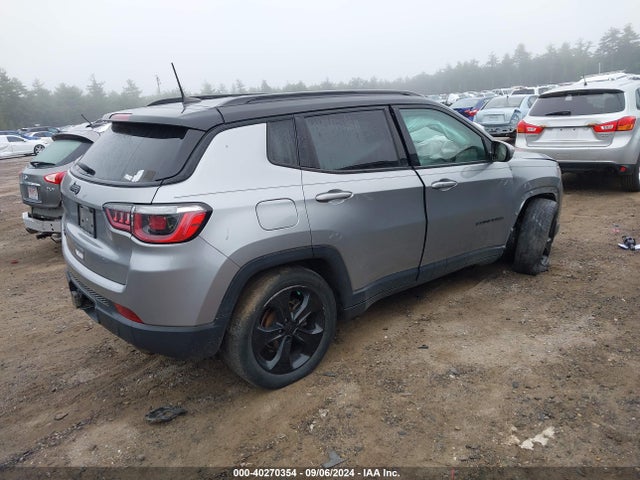 3C4NJDBB9KT683072 Jeep Compass Altitude 4x4