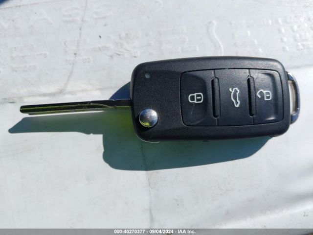 3VWD17AJ2GM405795 Volkswagen Jetta 1.8t Sport