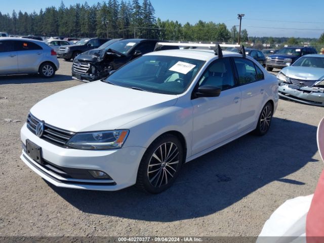 3VWD17AJ2GM405795 Volkswagen Jetta 1.8t Sport