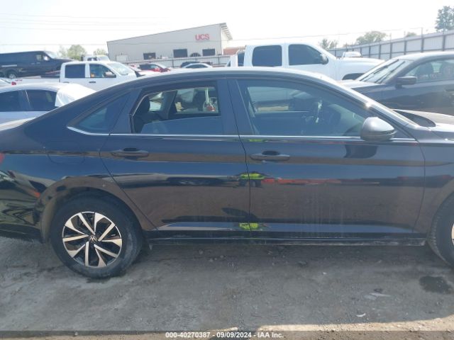 3VWCM7BU8NM033680 Volkswagen Jetta 1.5t S