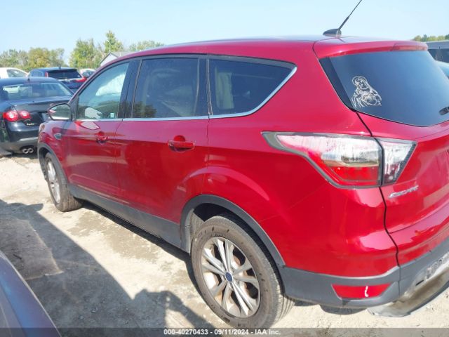 1FMCU9GD7HUC21531 Ford ESCAPE SE