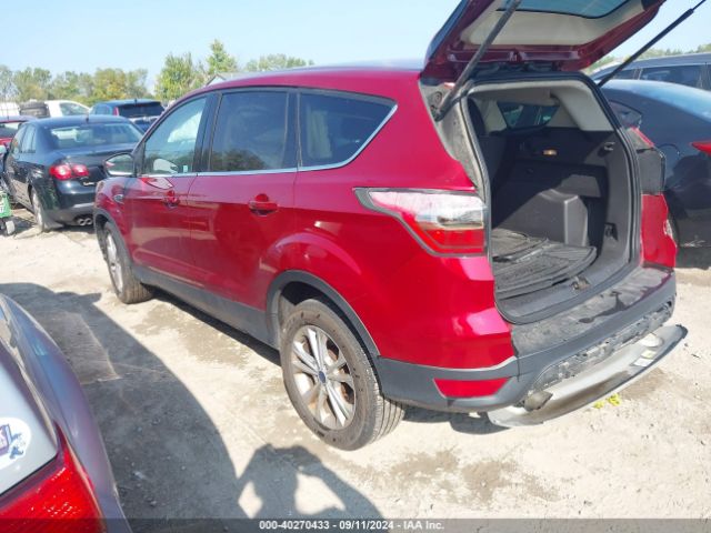 1FMCU9GD7HUC21531 Ford ESCAPE SE