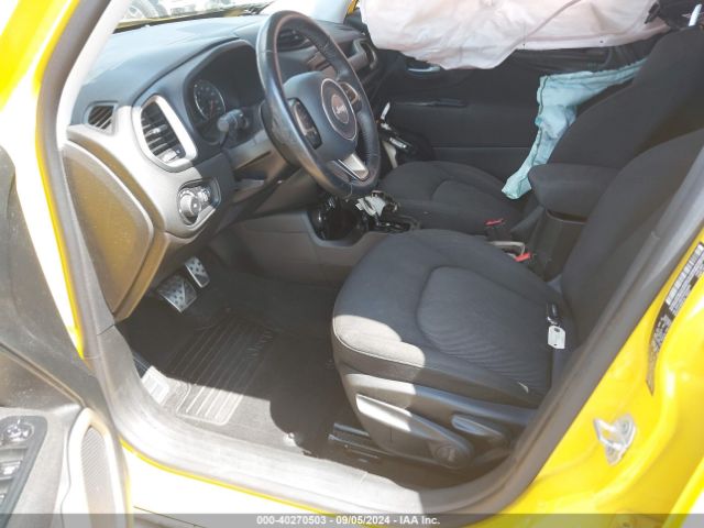 ZACCJBBT6GPE09489 Jeep Renegade Latitude