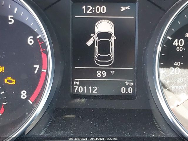 1VWAT7A32HC021601 Volkswagen Passat 1.8t S