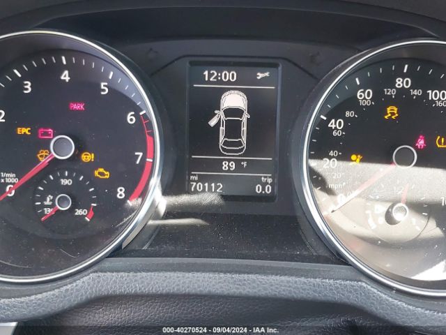 1VWAT7A32HC021601 Volkswagen Passat 1.8t S