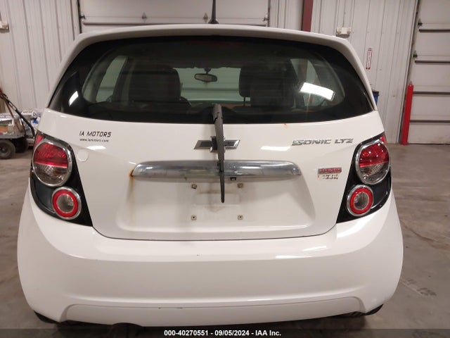Chevrolet Sonic Ltz Auto 2014 1G1JE6SB7E4231199 Image 17