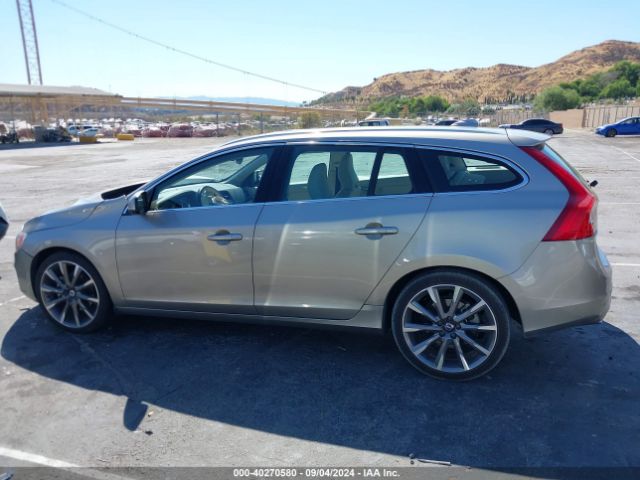 YV140MEK6F1262119 Volvo V60 T5 Premier