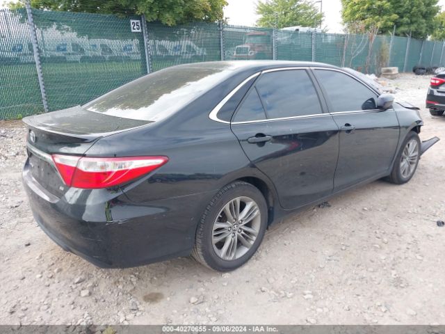 4T1BF1FK9HU678381 Toyota CAMRY SE