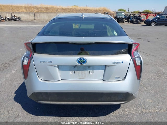 Toyota Prius Two Eco 2018 JTDKARFU1J3549288 Image 16