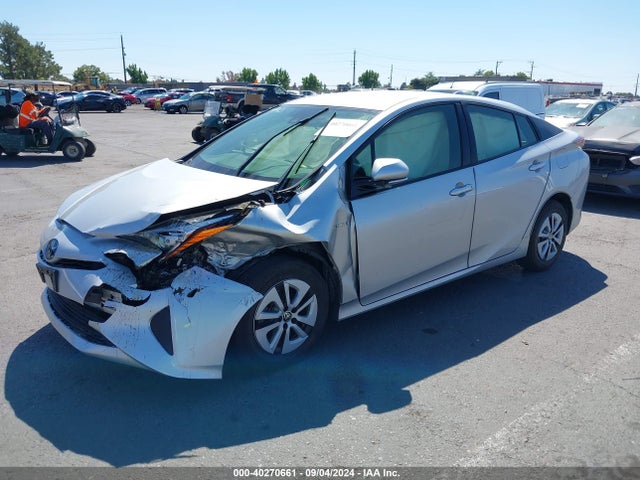 Toyota Prius Two Eco 2018 JTDKARFU1J3549288 Image 2