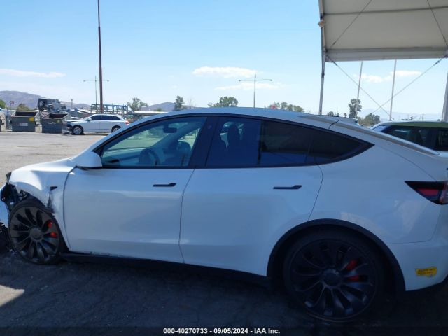 7SAYGDEF8NF439543 Tesla Model Y Performance Dual Motor All-wheel Drive