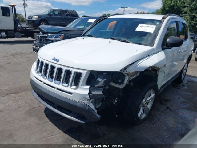 1C4NJCBA3GD743720 Jeep Compass Sport