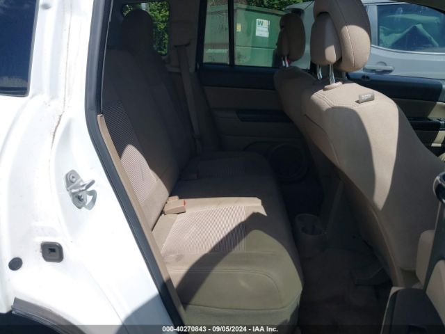 1C4NJCBA3GD743720 Jeep Compass Sport