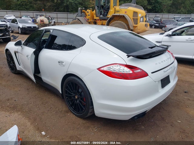 2013 PORSCHE PANAMERA WP0AF2A71DL076101 Photo 2