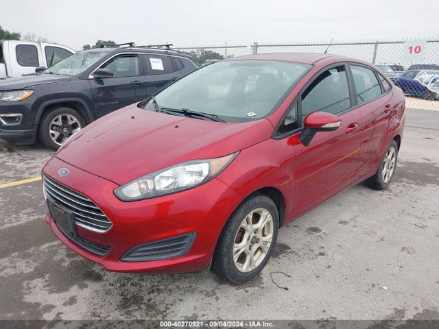Ford FIESTA SE 2014 3FADP4BJXEM111191 Image 2