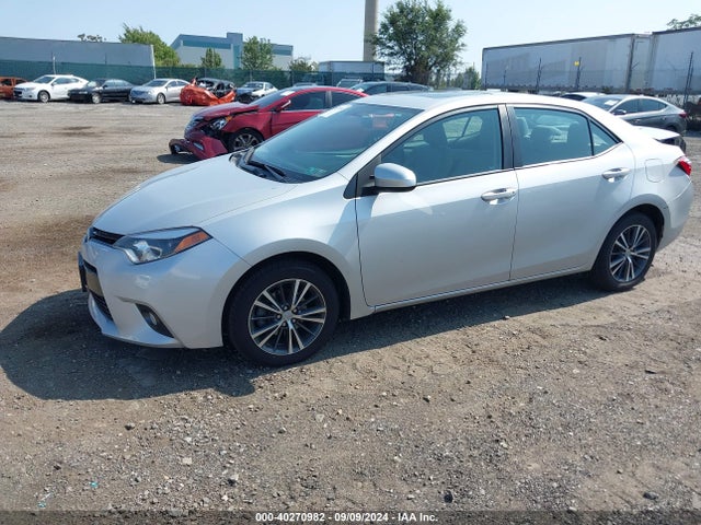 Toyota Corolla Le Plus 2016 2T1BURHE8GC484873 Image 2