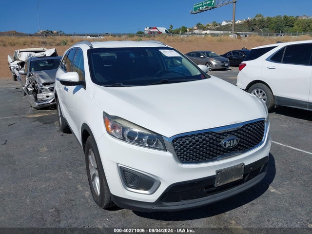 2018 5XYPGDA58JG429278 main image