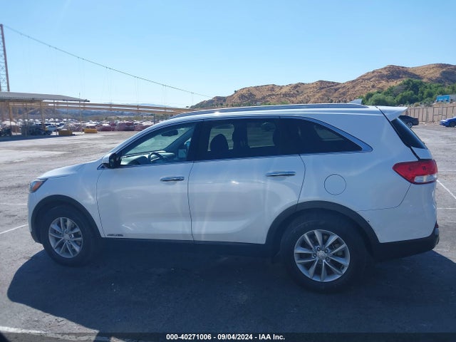 KIA Sorento 3.3l Lx 2018 5XYPGDA58JG429278 Image 14